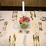 Vierjahreszeiten Hotel 4*
