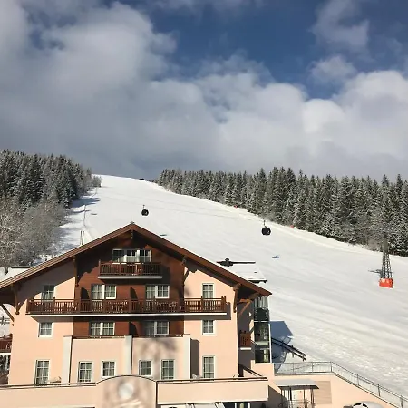 Vierjahreszeiten فلاخاو