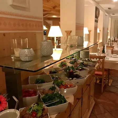 فندق Vierjahreszeiten