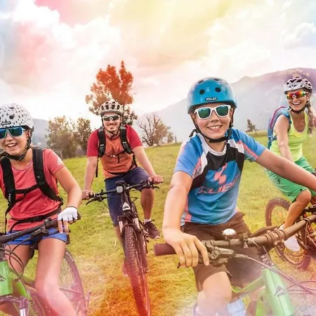 ホテル Vierjahreszeiten 4*