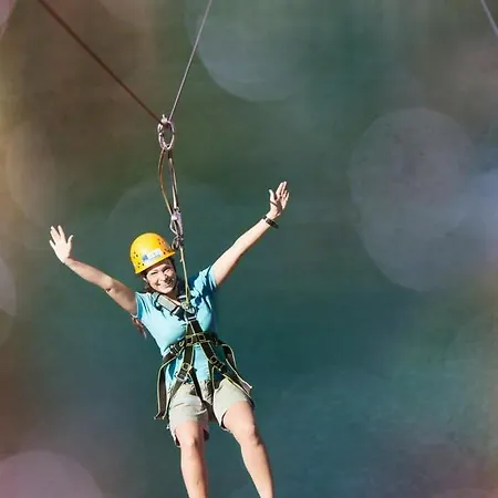 ホテル Vierjahreszeiten 4*