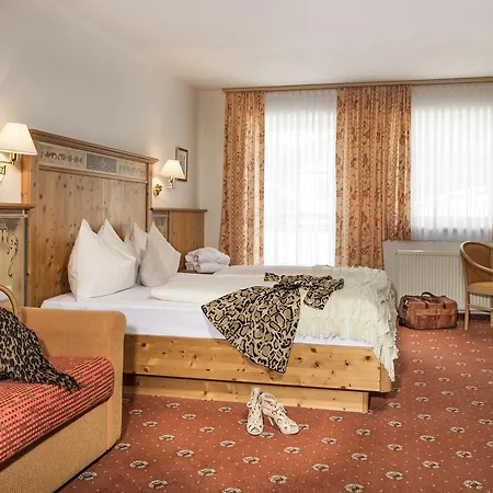 Vierjahreszeiten 4* فلاخاو