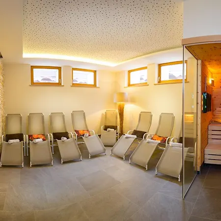 Vierjahreszeiten ホテル 4*