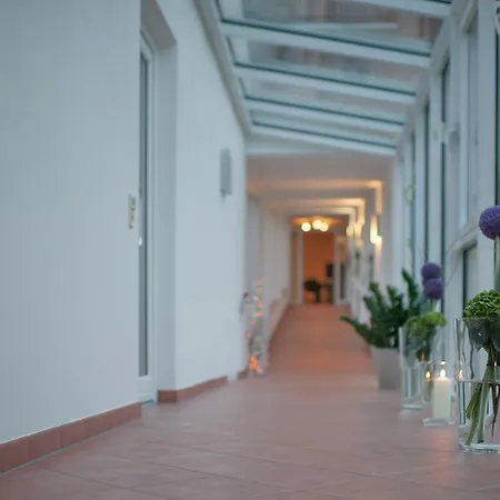 Vierjahreszeiten Hotel